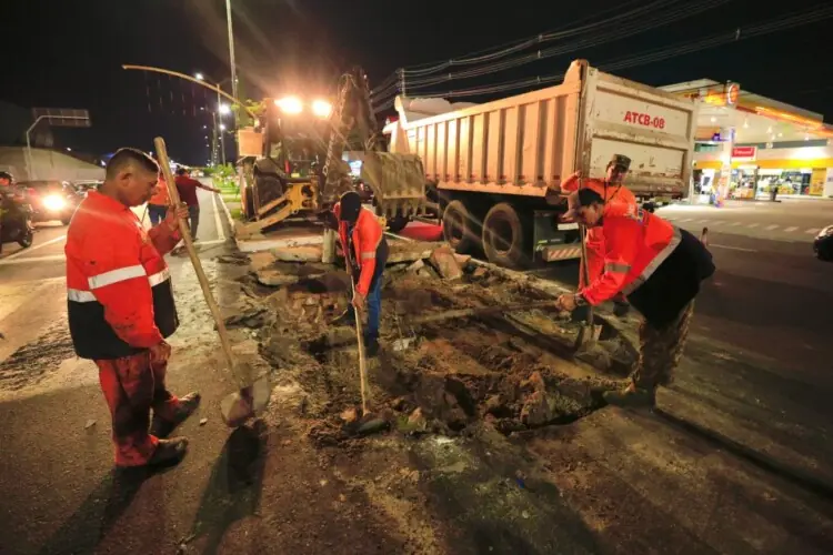 obras em manaus
