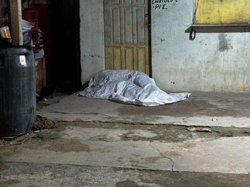 'Lacoste' é executado com vários tiros no Complexo Vila Buriti, em Manaus