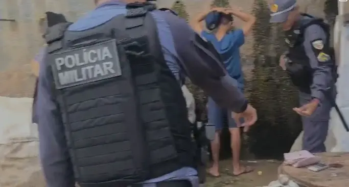 tráfico de drogas na boca da onça