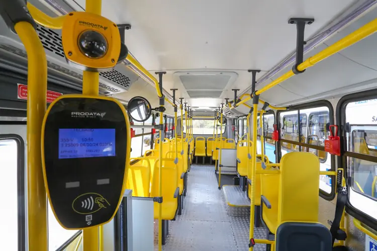 Transporte público em manaus, passagem de ônibus