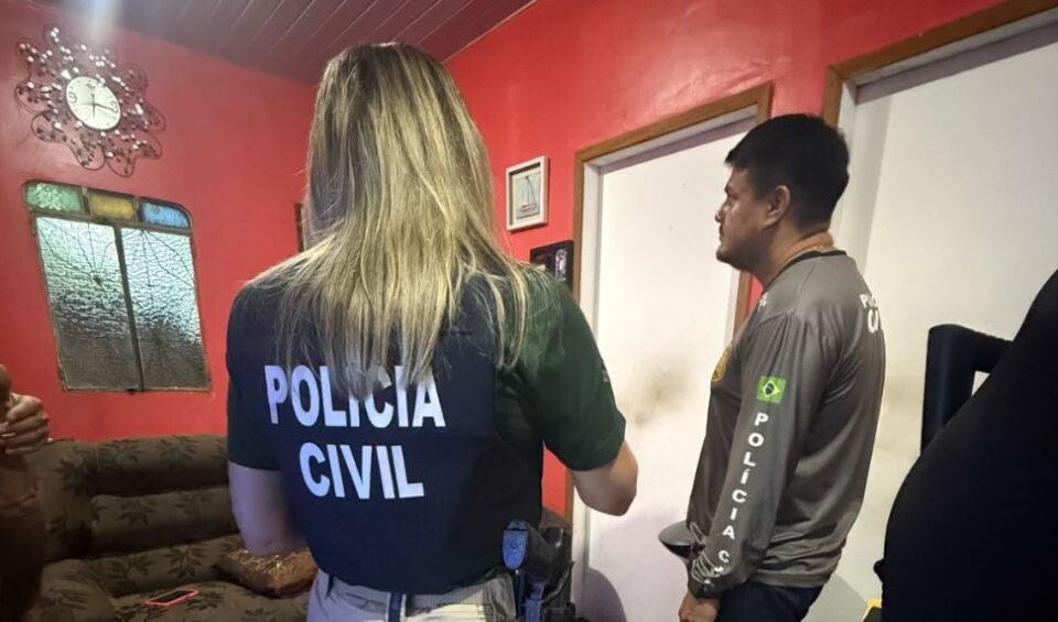 Mulher é presa em Manaus por golpe que desviou R$ 62 mil de vítima em Goiás