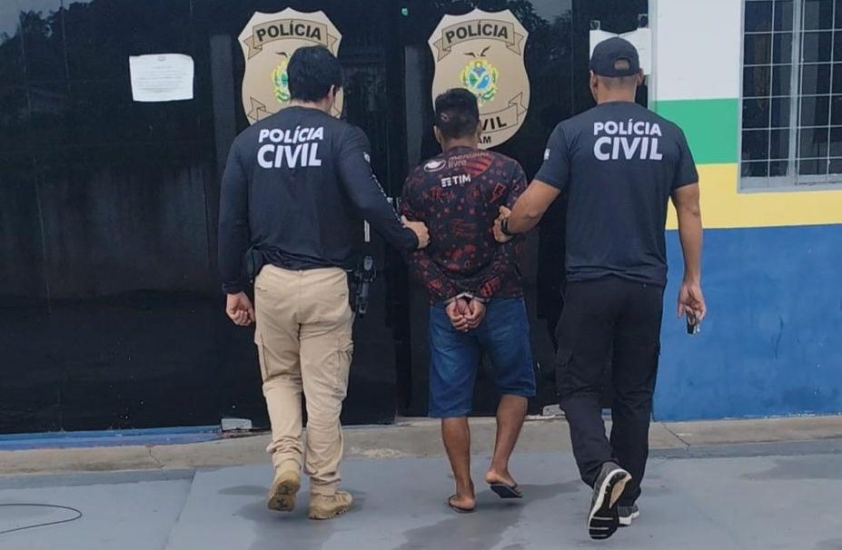 Bêbado tenta estuprar adolescente de 15 anos no meio da rua