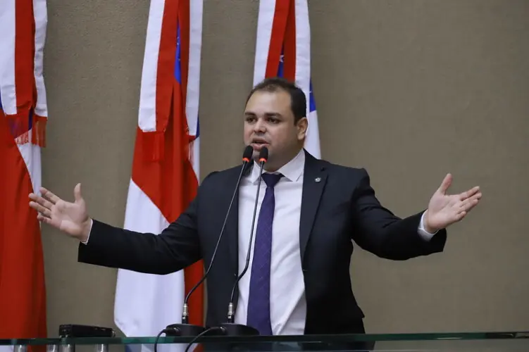 Deputado Roberto Cidade