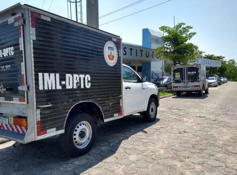 Corpo de homem é encontrado boiando no Rio Solimões, no AM