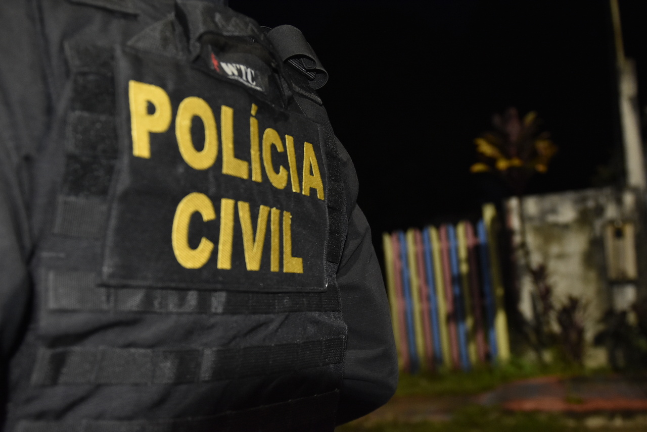 Homem é preso por estuprar neta de 3 anos da própria companheira no AM