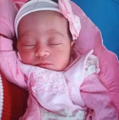 Criminosos armados abordam mãe e sequestram bebê de 15 dias