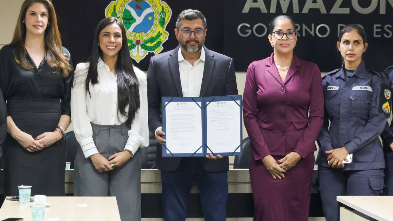 Mulheres vão poder usar armas de choque para defesa