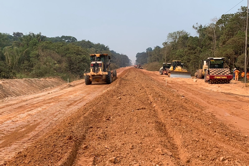 Dnit aprova R$ 168 milhões para manutenção de rodovias no AM e abre licitação para obras na BR-319