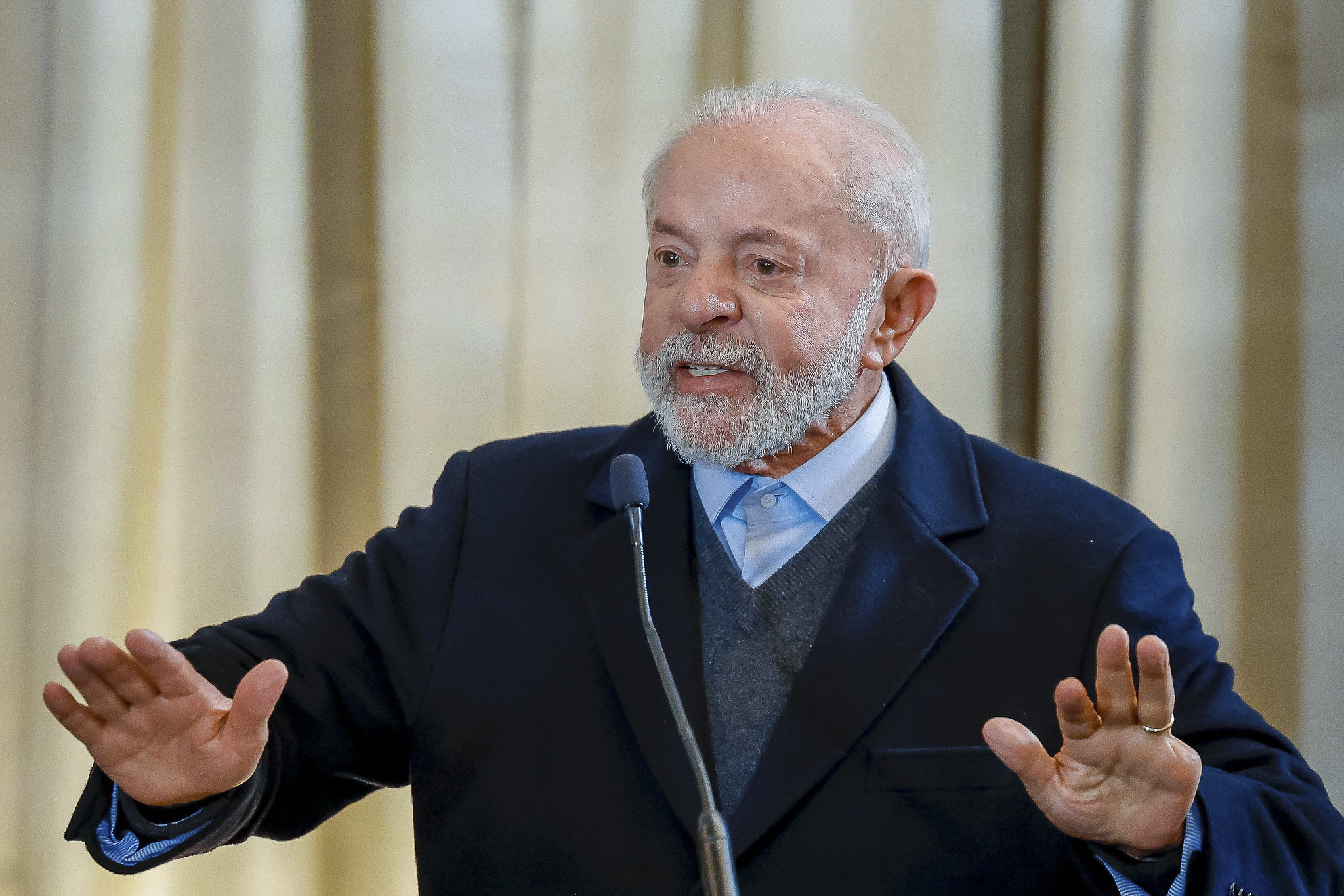 Lula avisa que vetará calendário fixo para o pagamento de emendas