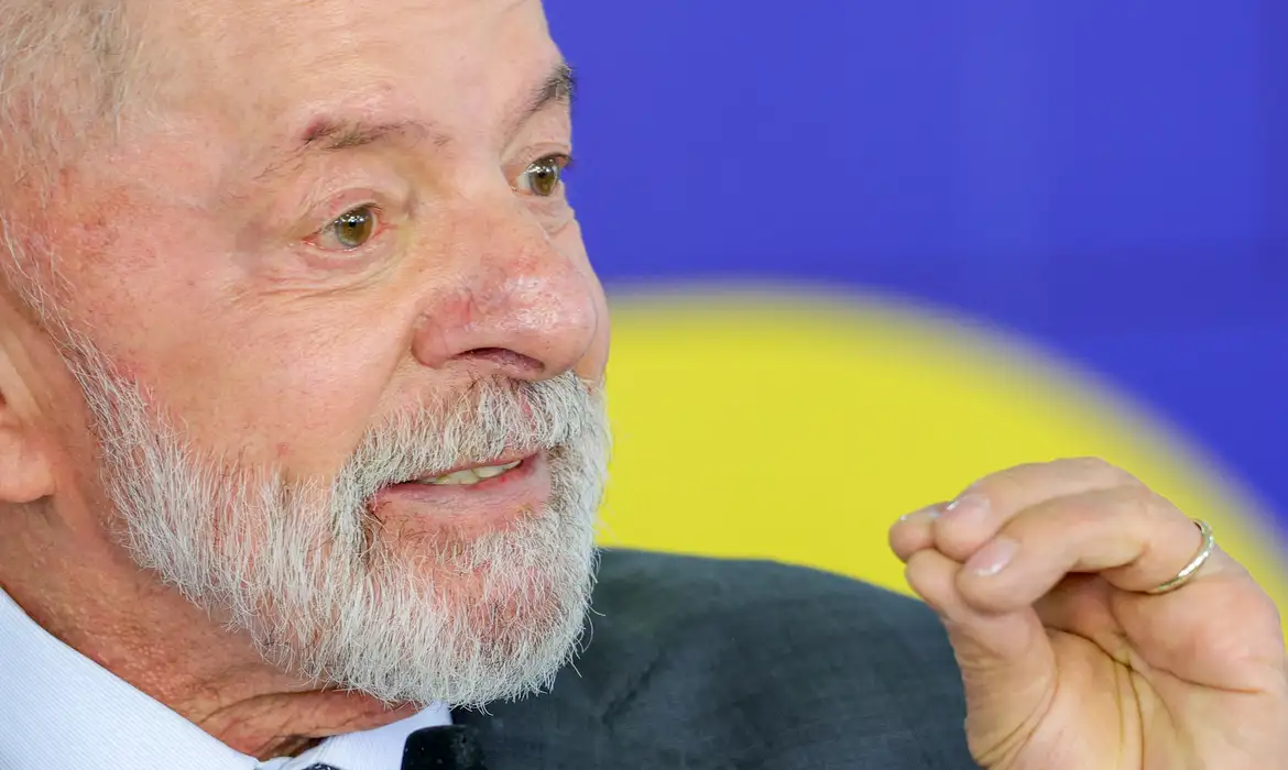 Após cirurgia de catarata, Lula apresenta evolução satisfatória — Agência Gov
