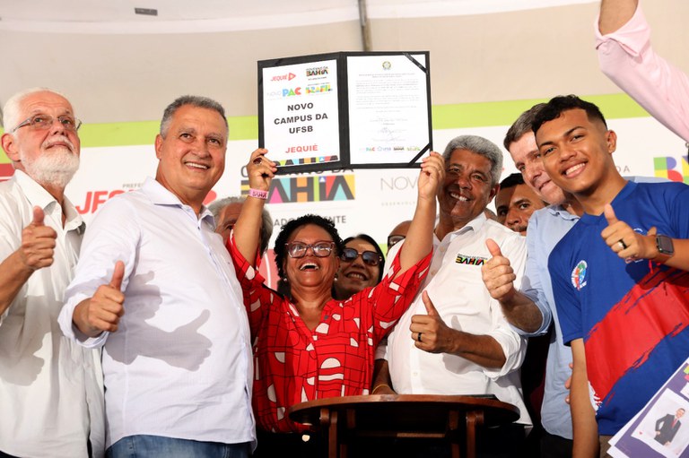 'A educação, a ciência e a tecnologia transformam um País', diz Rui Costa — Agência Gov
