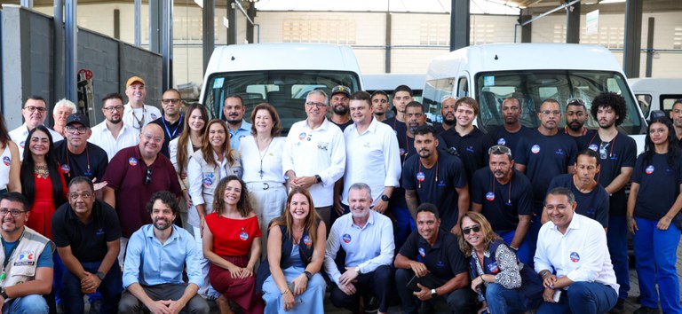 Padilha visita fábrica de ambulâncias na Bahia e destaca ações do Novo PAC para fortalecer o SAMU 192 — Agência Gov