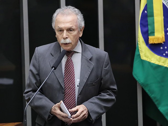 Deputado cobra SSP por falhas no IML de Santos