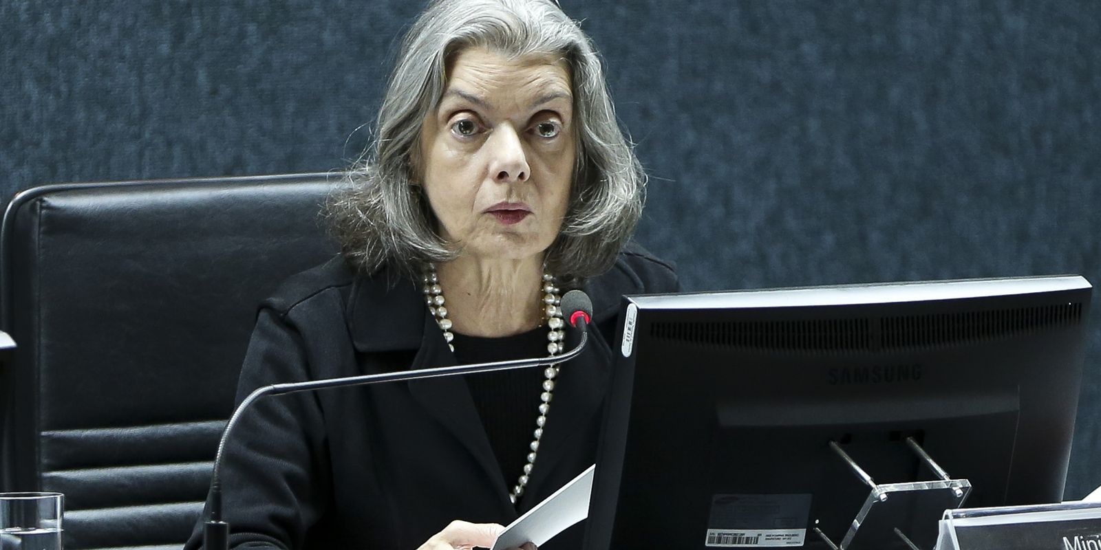 Cármen Lúcia apresenta regras para atuação de juízes nas eleições