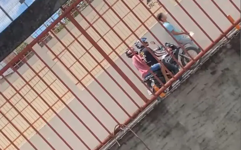 Dupla é flagrada fazendo arrastão antes de ser presa em Manaus