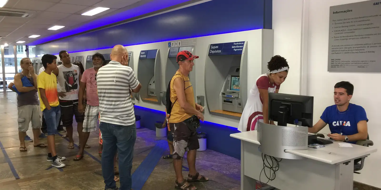Confira como vão funcionar os bancos durante o carnaval