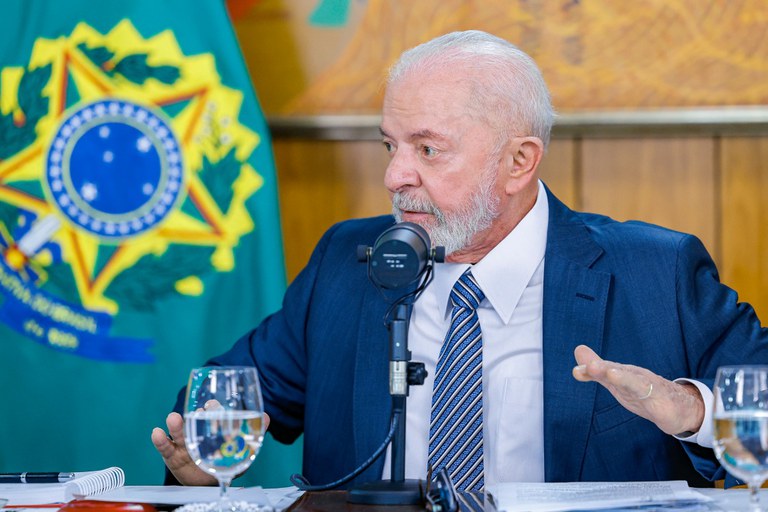 Lula diz que está na hora de mudar a jornada de trabalho do País — Agência Gov