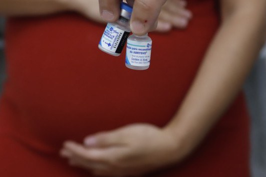 Bebês prematuros passam a contar com vacina contra bronquiolite no SUS — Agência Gov