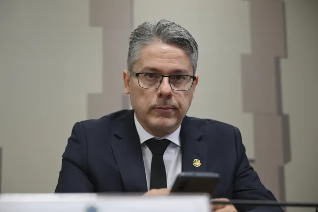 texto frustra setor da Polícia Federal e salva bets