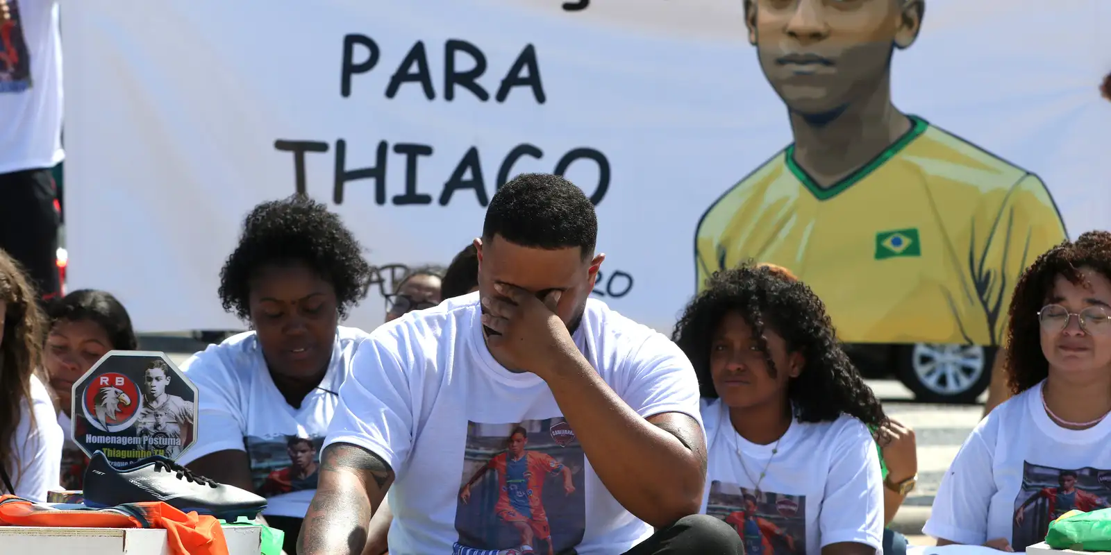 Justiça do Rio absolve PMs acusados de matar jovem na Cidade de Deus