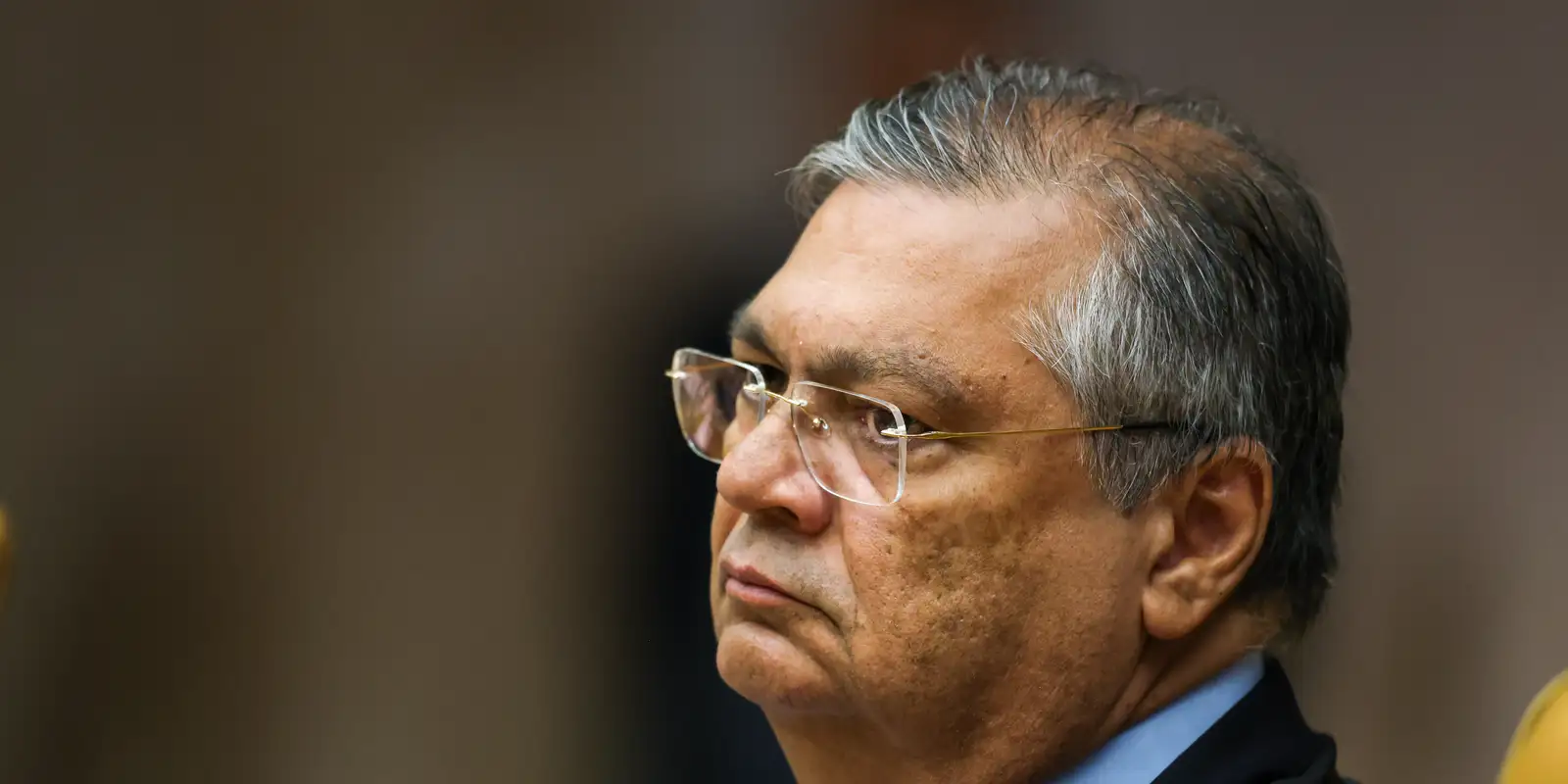 Dino suspende decisão da CPMI do INSS que quebrou sigilos de Lulinha