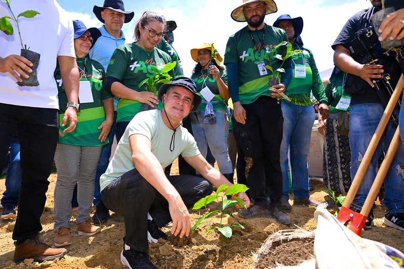 David Almeida lança primeira vitrine tecnológica do café em Manaus