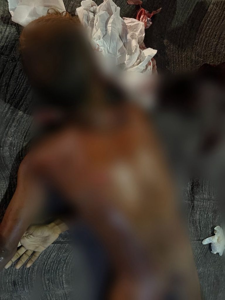 Corpo nu é encontrado esfaqueado em Manaus