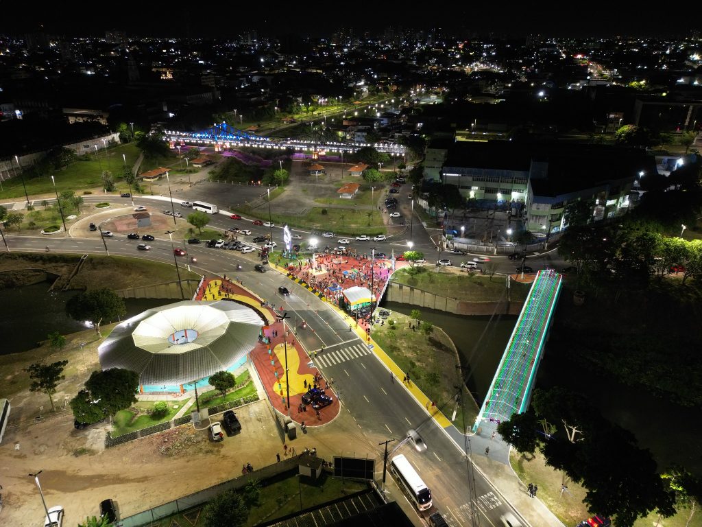 David Almeida entrega ecoponto e revitaliza ponte na Zona Sul