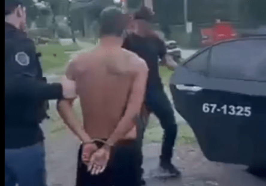 Homem é preso por estuprar próprio filho após denúncia à mãe