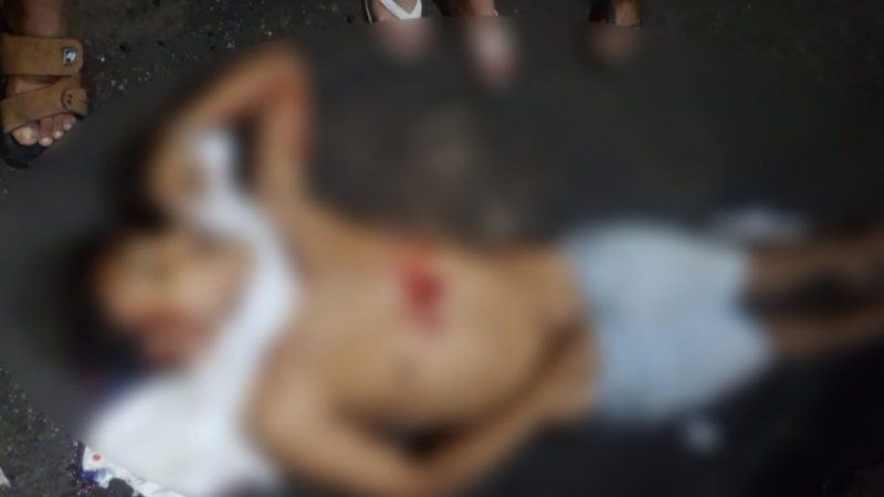 Homem é alvo de emboscada e morre a tiros em beco da Compensa, em Manaus