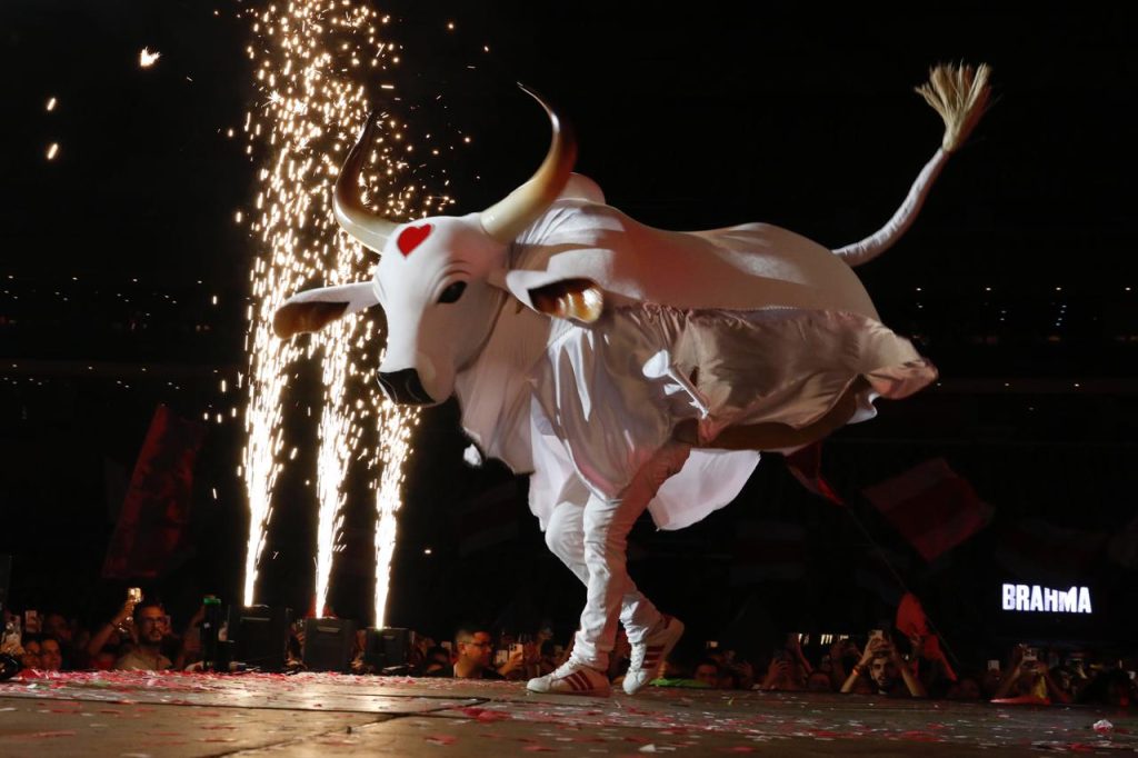 Bumbá Beat estreia no Arena Planeta Boi com clássicos reinventados