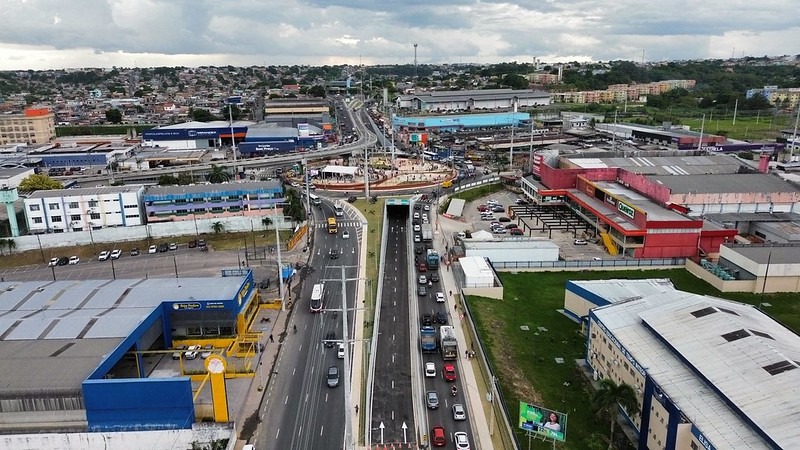 Interdição parcial em túnel do complexo viário Rei Pelé em Manaus