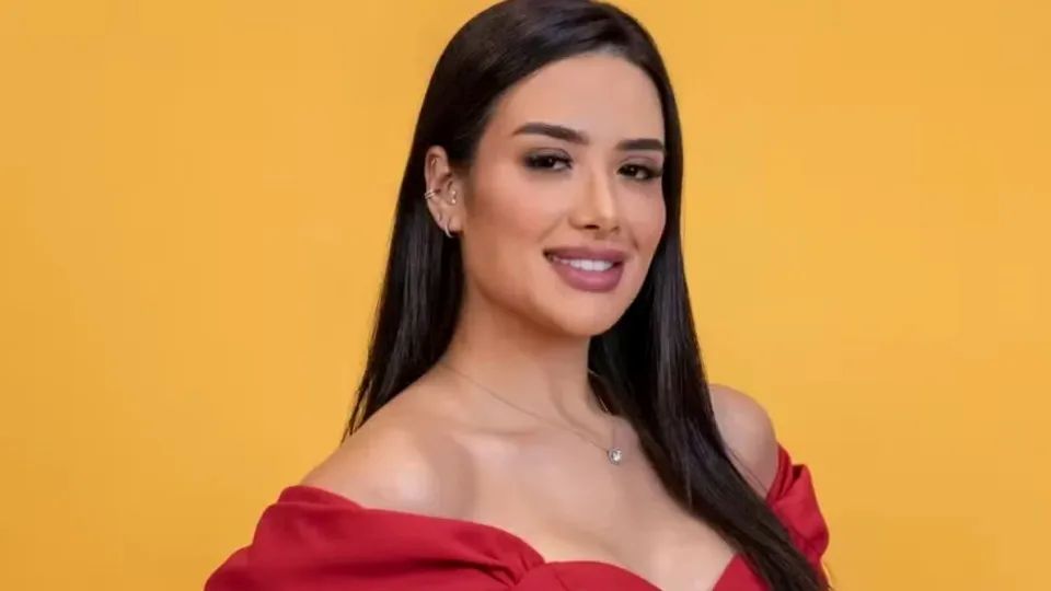 Jordana admite erro em uso de cota racial em concurso