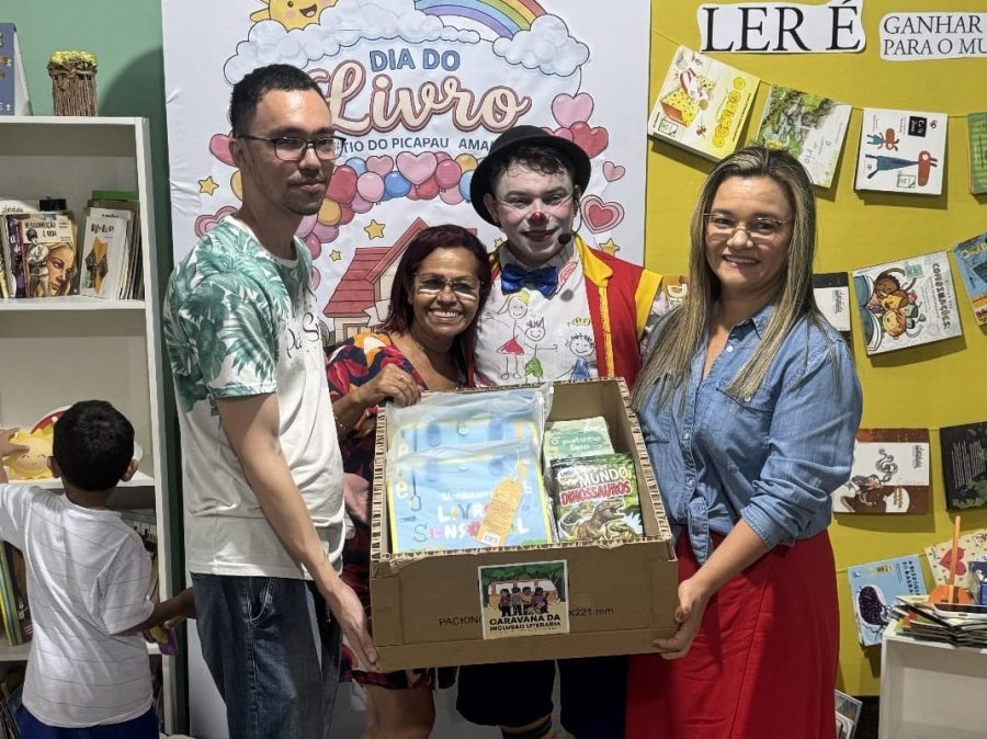 Caravana da Inclusão Literária chega à APAE Manacapuru