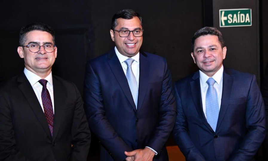 Menos de 30 dias após assumir Prefeitura, Renato Júnior é "nomeado" coordenador de David Almeida