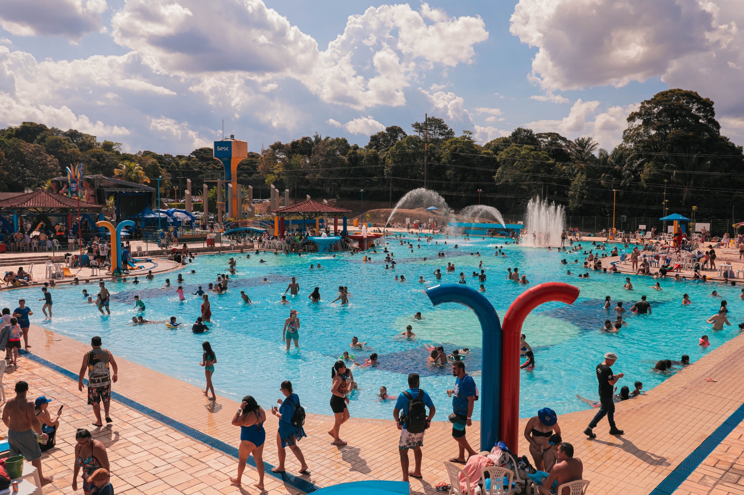 Parque Aquático do Sesc tem entrada solidária no Dia do Trabalhador