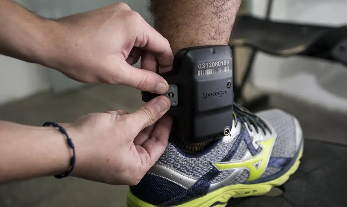 Defensoria reforça uso de tornozeleira contra feminicídios no AM