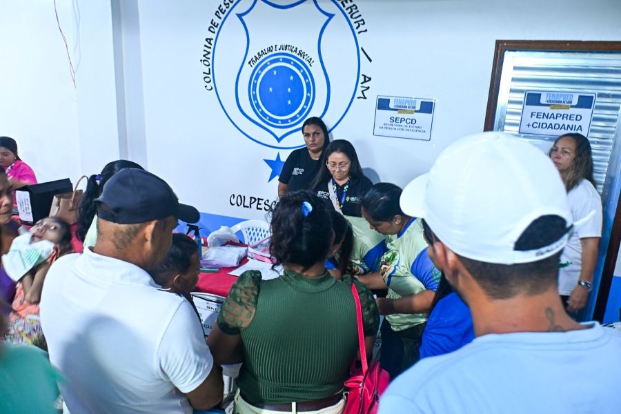 Moradores de Beruri recebem atendimentos sociais