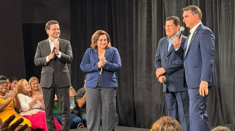 Alberto Neto e Alfredo apoiam Flávio Bolsonaro, mas Maria do Carmo se cala