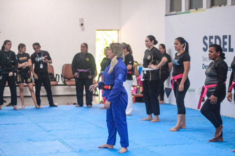 Curso gratuito de defesa pessoal feminina abre vagas em Manaus; saiba como se inscrever