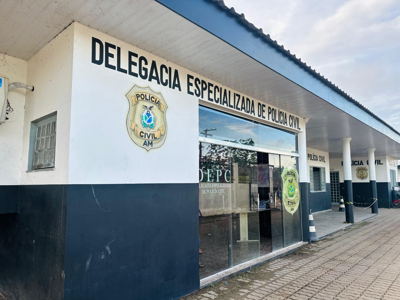 Adolescentes matam menina de 14 anos e filmam crime na saída de boate no AM