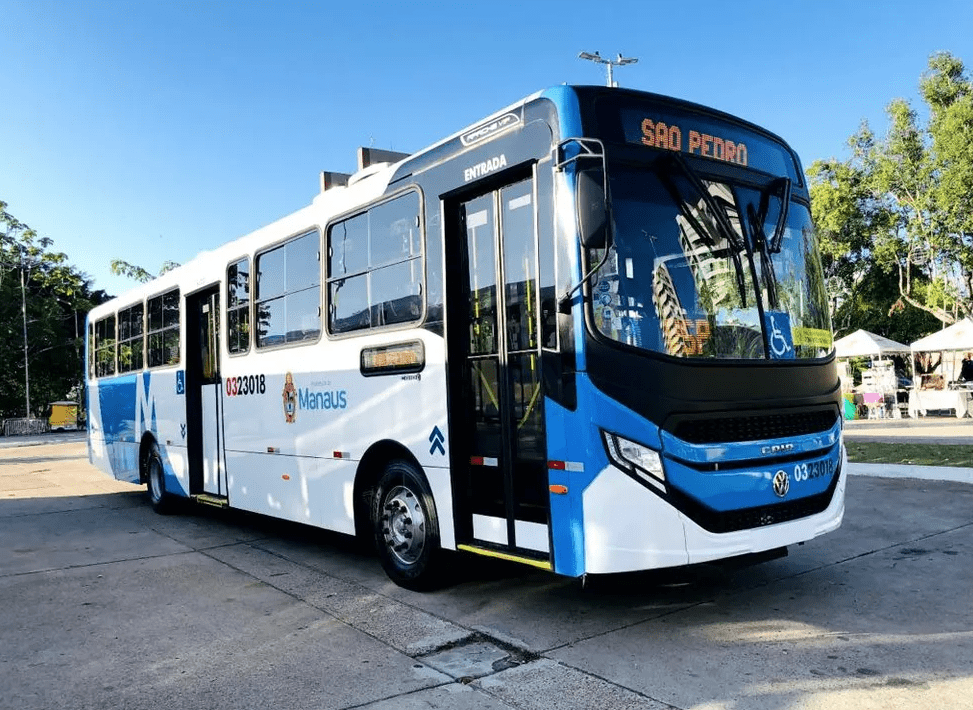 Greve dos ônibus é suspensa em Manaus