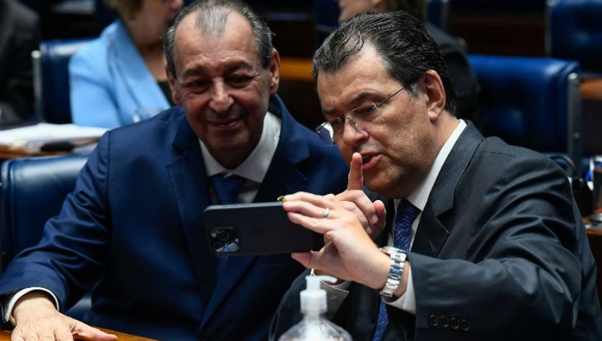 Nenhum parlamentar da bancada do Amazonas votou a favor de Lula no PL da Dosimetria