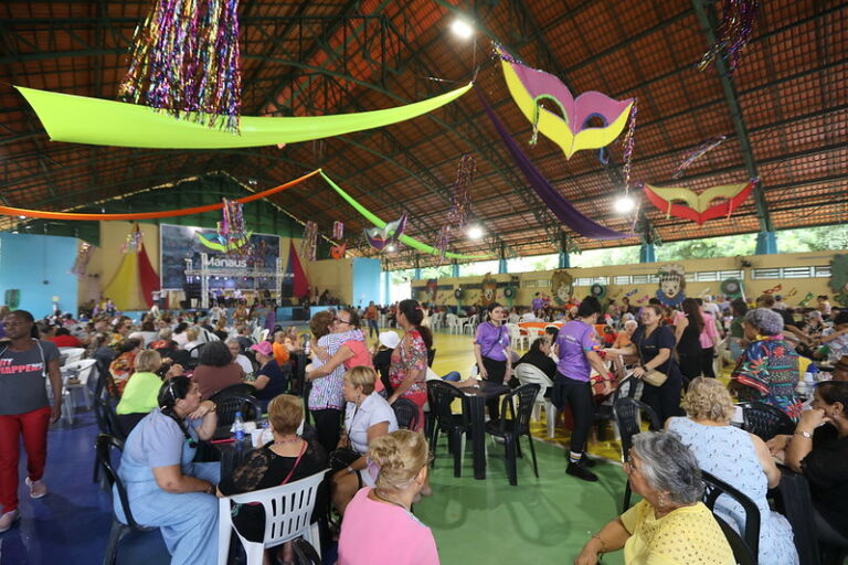 Fundação Doutor Thomas realiza edição especial do ‘Bolerão no Parque’ em homenagem ao Dia das Mães