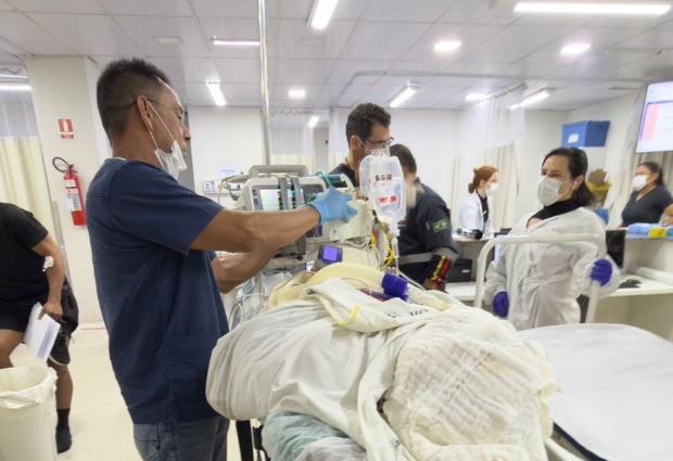 Amazonas recebe pacientes do Acre e de Rondônia com queimaduras graves