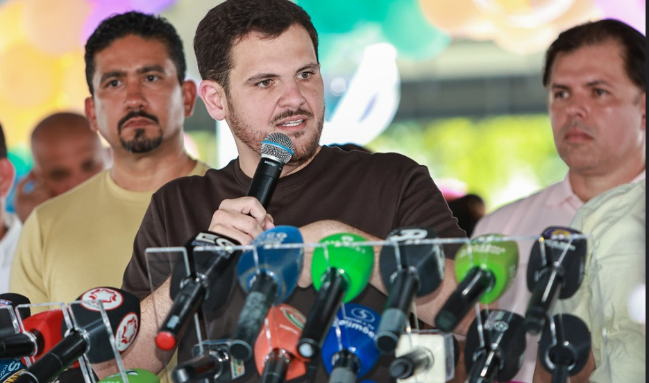 Renato Júnior rebate Cidade e afirma que 80% da arrecadação do Estado vem de Manaus