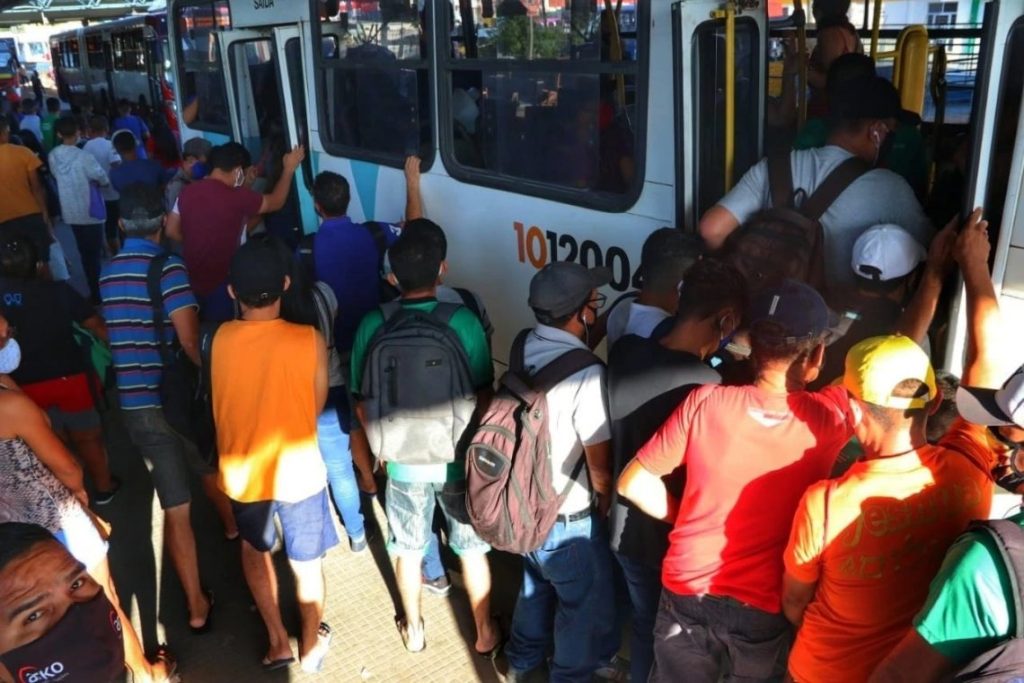 Soluções para o trânsito de Manaus passam por menos carro e mais integração