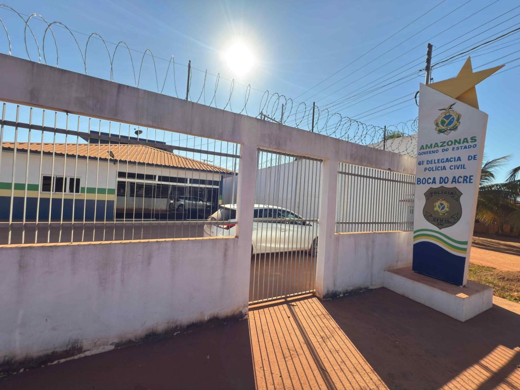 VÍDEO: Pastor é preso suspeito de estuprar a enteada e netas no interior do AM