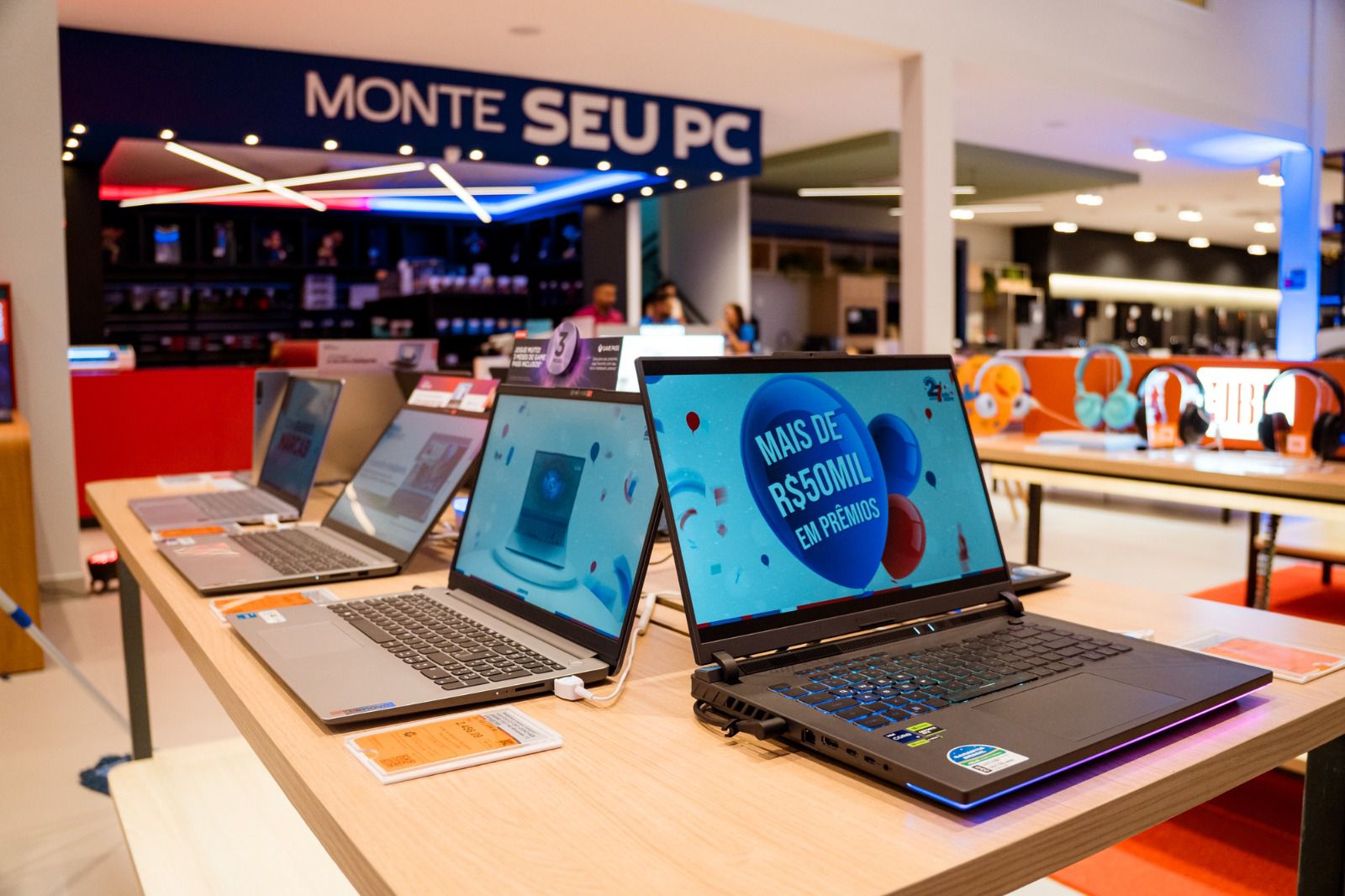 Consumidor amazonense busca computadores com IA, diz especialista