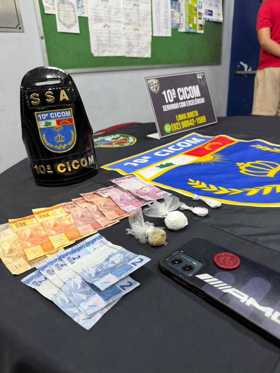 Homem é preso por tráfico de drogas no bairro Alvorada, em Manaus